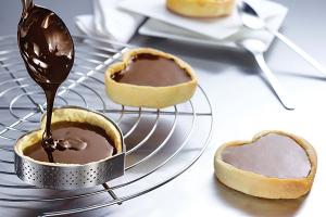Cercle à tarte perforé Cœur individuel De Buyer