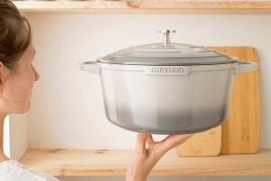 Cocotte légère ronde en fonte d'aluminium 28 cm 6,7 L coloris gris Mathon