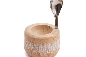 Coffret coquetier et cuillère Piou Plume hêtre naturel Roger Orfèvre