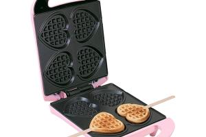 Gaufrier 4 petits coeurs 780 W Bestron