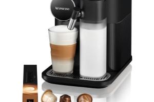 Machine a Cafe systeme Nespresso Delonghi EN650.B - 1400 w - 19 bars - Noir