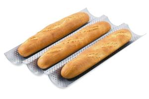 Plaque 3 baguettes perforée avec revêtement anti-adhésif Patisse