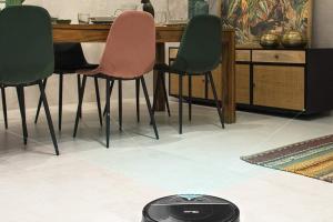 robot aspirateur Programmable 4 en 1 compatible a Alexa & Google Assistant 2290 PANORAMIC noir Cecotec