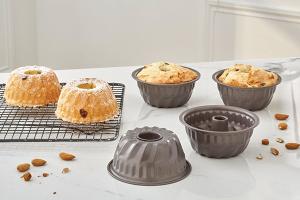 Set de 4 moules à mini kouglof acier revêtement antiadhérent 10 cm Mathon