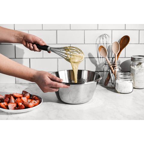 Bassine conique à fond plat 24 cm De Buyer