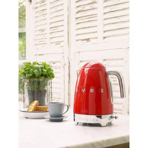 Bouilloire rouge 1,7 L 2400 W KLF04RDEU Smeg Bouilloire rouge 1,7 L 2400 W KLF04RDEU Smeg