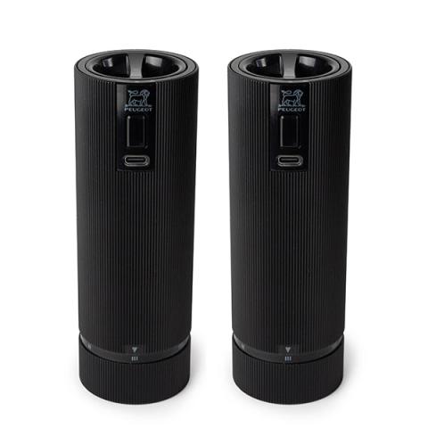 Coffret duo de moulins à poivre et à sel électriques Line noir mat 15 cm Peugeot Coffret duo de moulins à poivre et à sel électriques Line noir mat 15 cm Peugeot