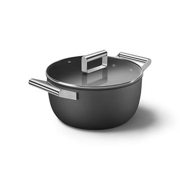 Faitout bas aluminium antiadhésif 24 cm noir mat avec couvercle en verre trempé Smeg