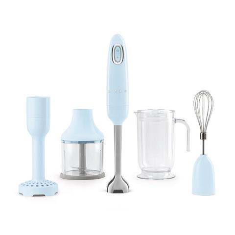 Mixeur plongeant avec accessoires 700 W HBF22PBEU bleu azur Smeg Mixeur plongeant avec accessoires 700 W HBF22PBEU bleu azur Smeg