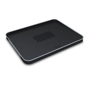 Planche multifonction noire Cut&Carve™ Joseph Joseph Planche multifonction noire Cut&Carve™ Joseph Joseph