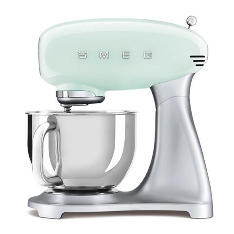 Robot sur socle vert d'eau 800 W SMF02PGEU Smeg Robot sur socle vert d'eau 800 W SMF02PGEU Smeg