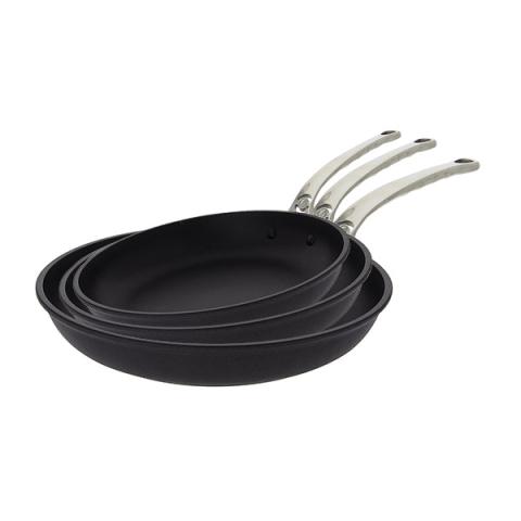 Set de 3 poêles anti-adhérentes 20, 24 et 28 cm Choc Extrême De Buyer