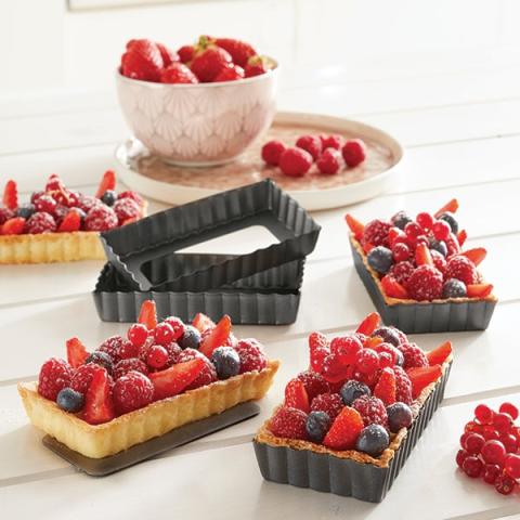 Set de 4 moules à tartelettes avec fonds amovibles Mathon Set de 4 moules à tartelettes avec fonds amovibles Mathon