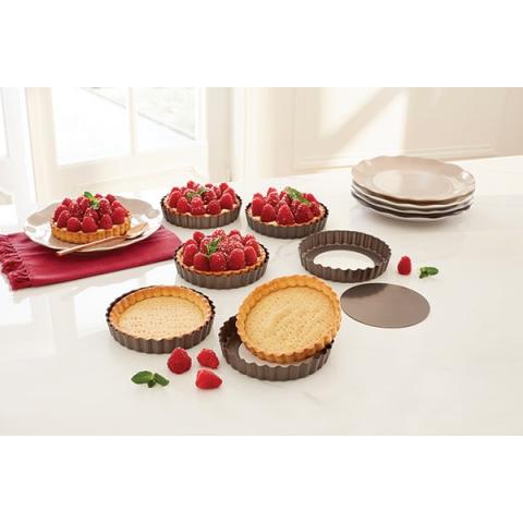 Set de 6 moules à tartelette avec fond amovible acier revêtement antiadhérent 12 cm Mathon Set de 6 moules à tartelette avec fond amovible acier revêtement antiadhérent 12 cm Mathon